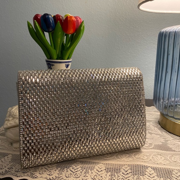 INC silver rhinestone snap clutch with silver crossbody chain - Picture 2 of 5